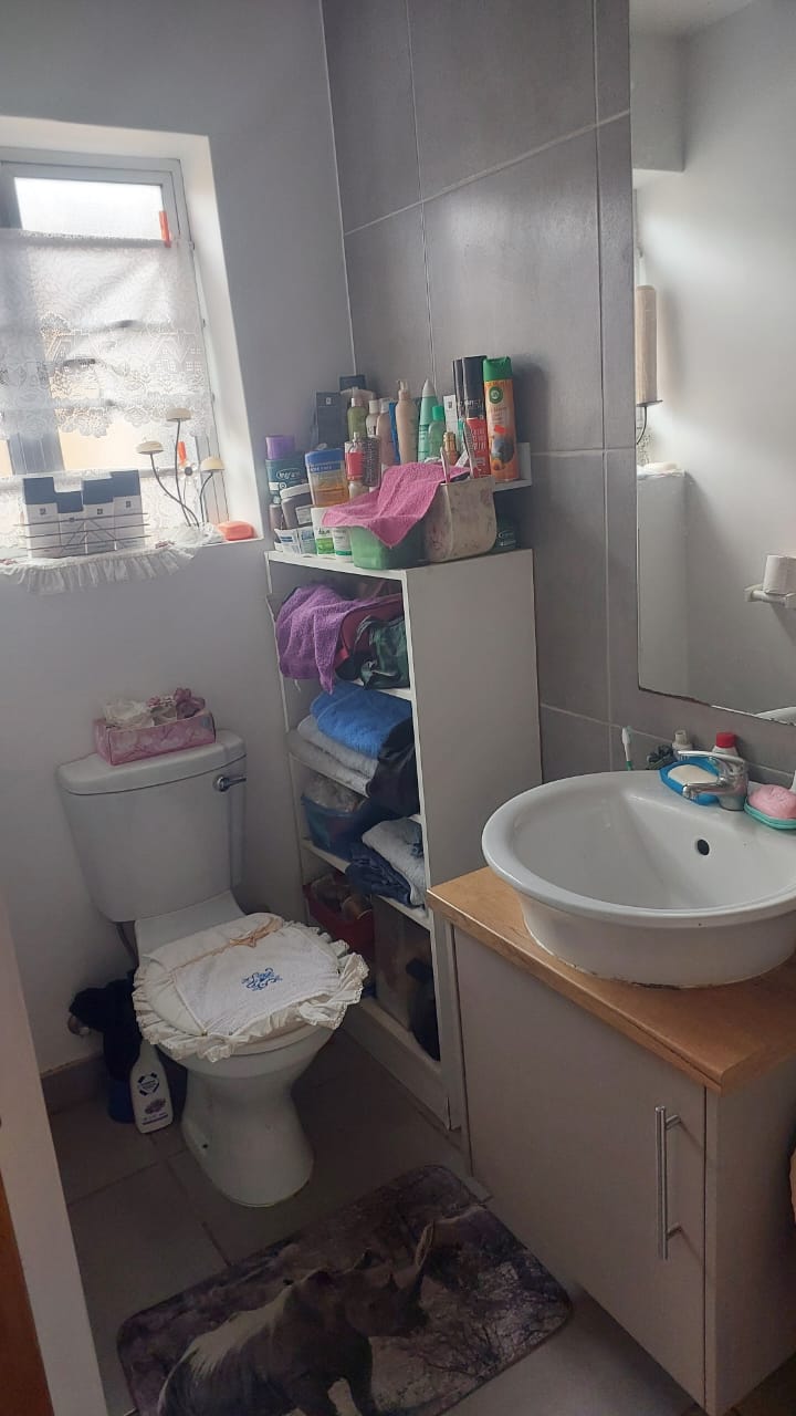 3 Bedroom Property for Sale in Pacaltsdorp Western Cape